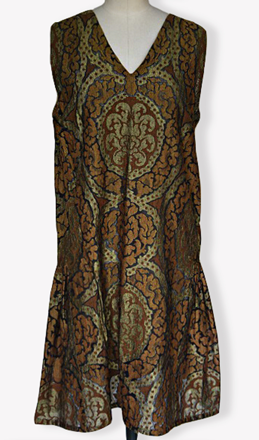 1920F – Robe – 11