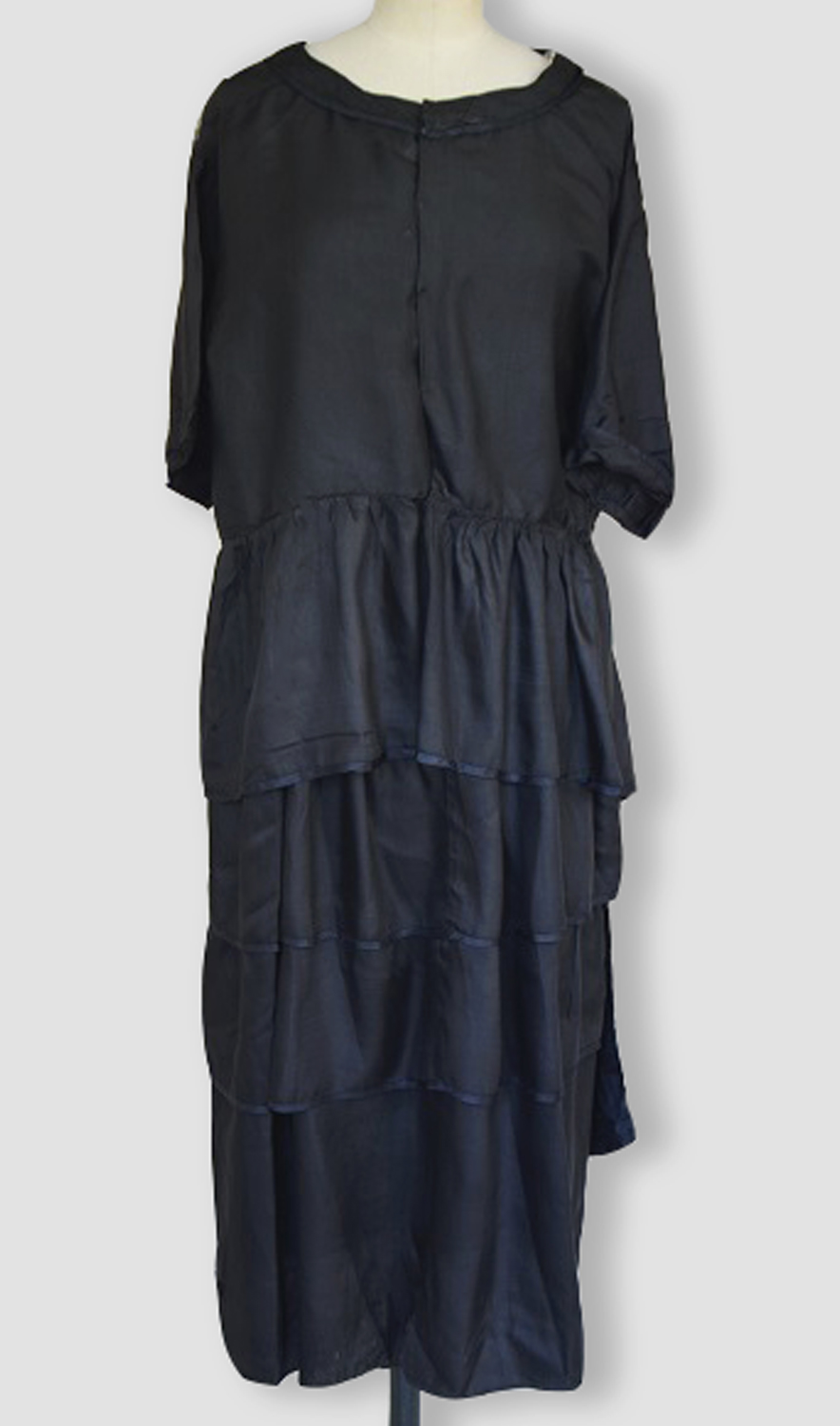 1920F – Robe – 110