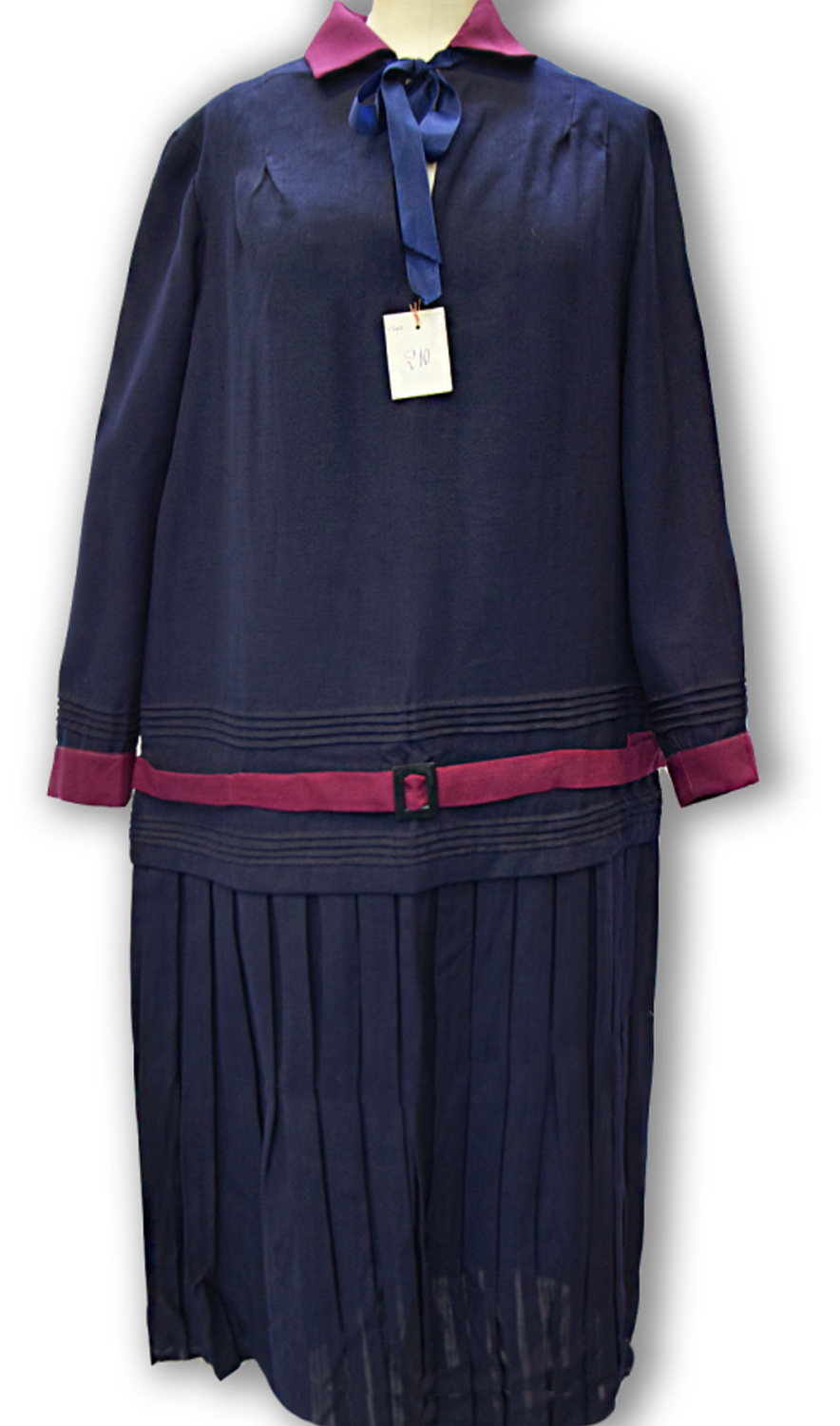 1920F – Robe – 117