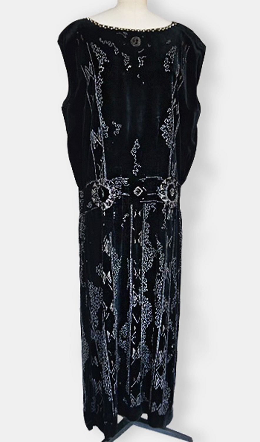 1920F – Robe – 133