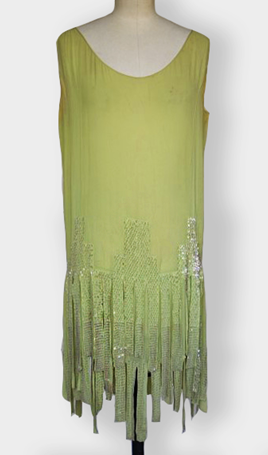 1920F – Robe – 148