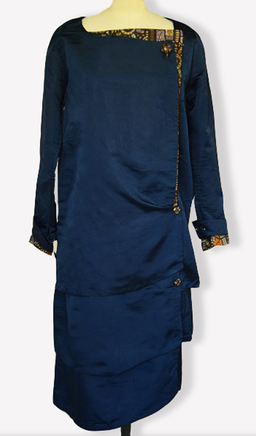 1920F – Robe – 15