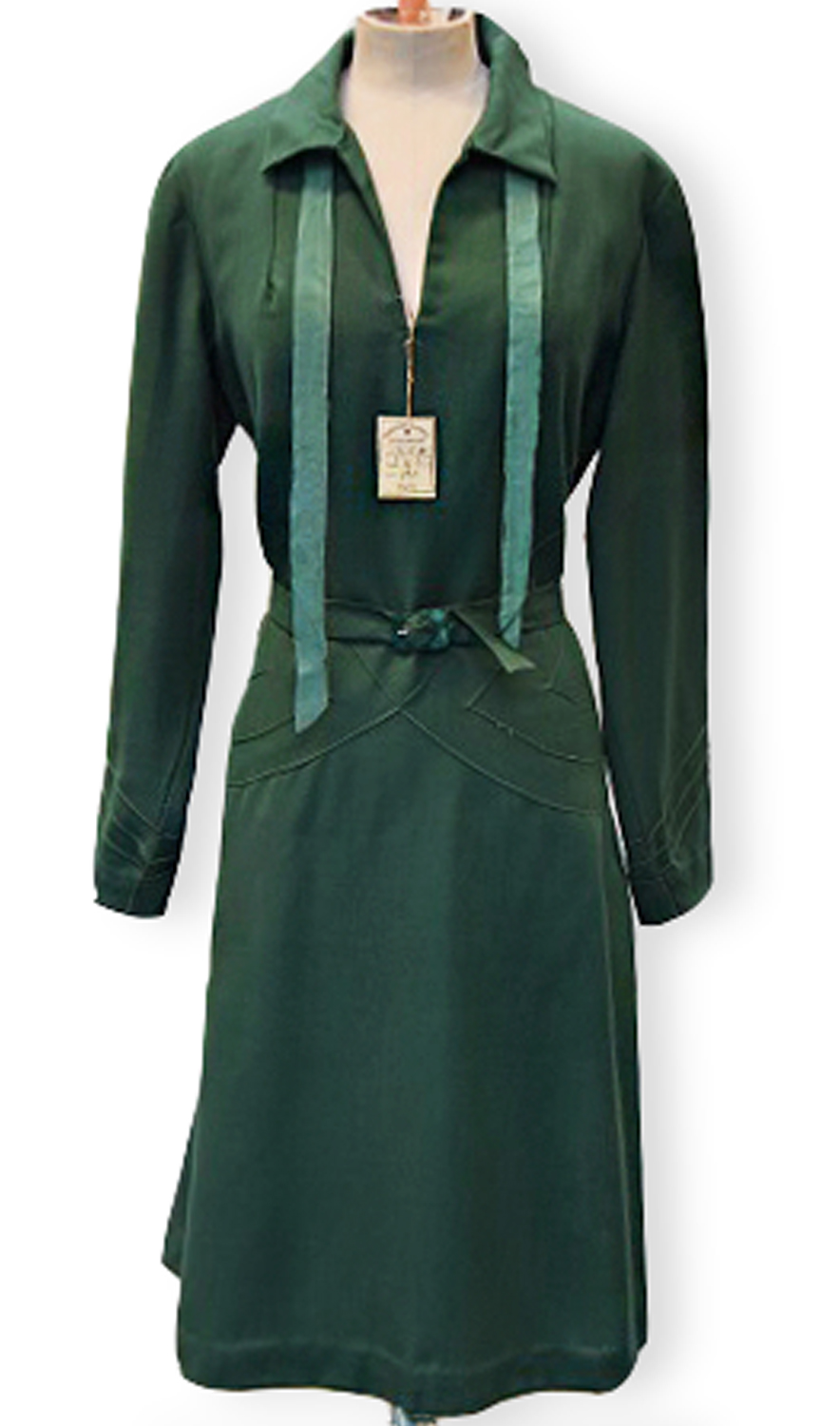 1920F – Robe – 25