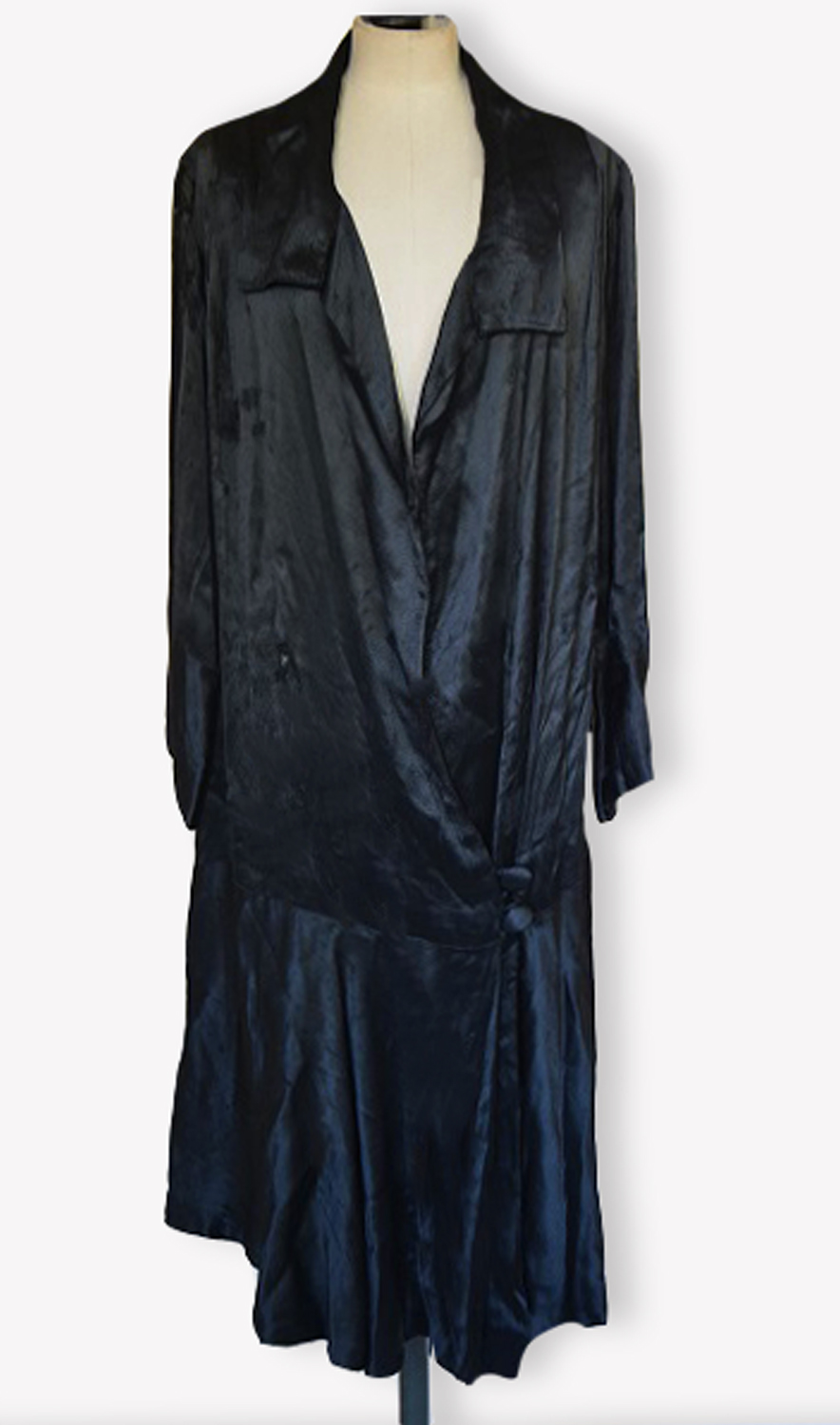 1920F – Robe – 26