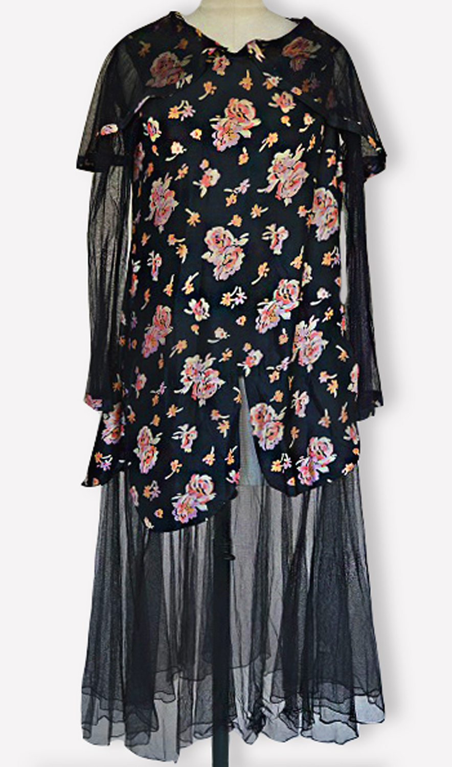 1920F – Robe – 31