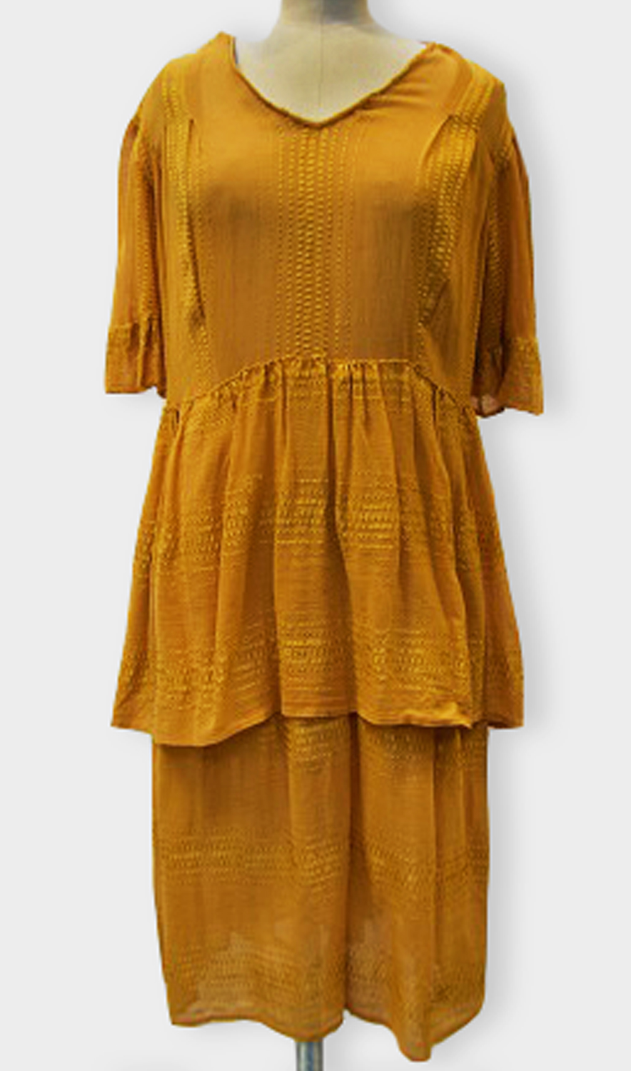 1920F – Robe – 41