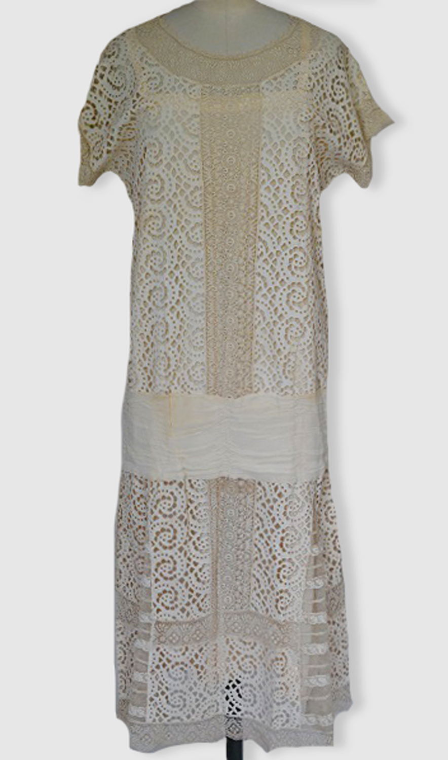 1920F – Robe – 59