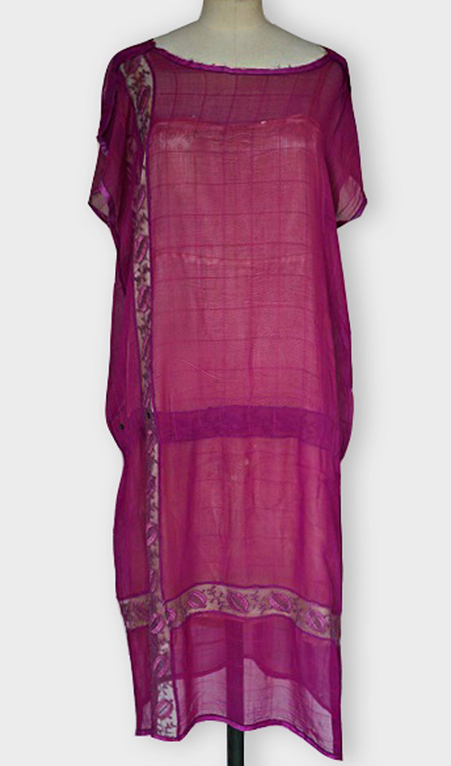 1920F – Robe – 72