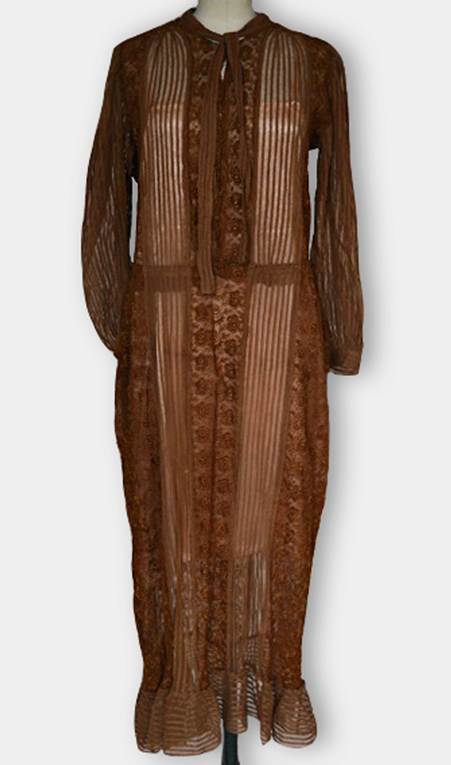 1920F – Robe – 74