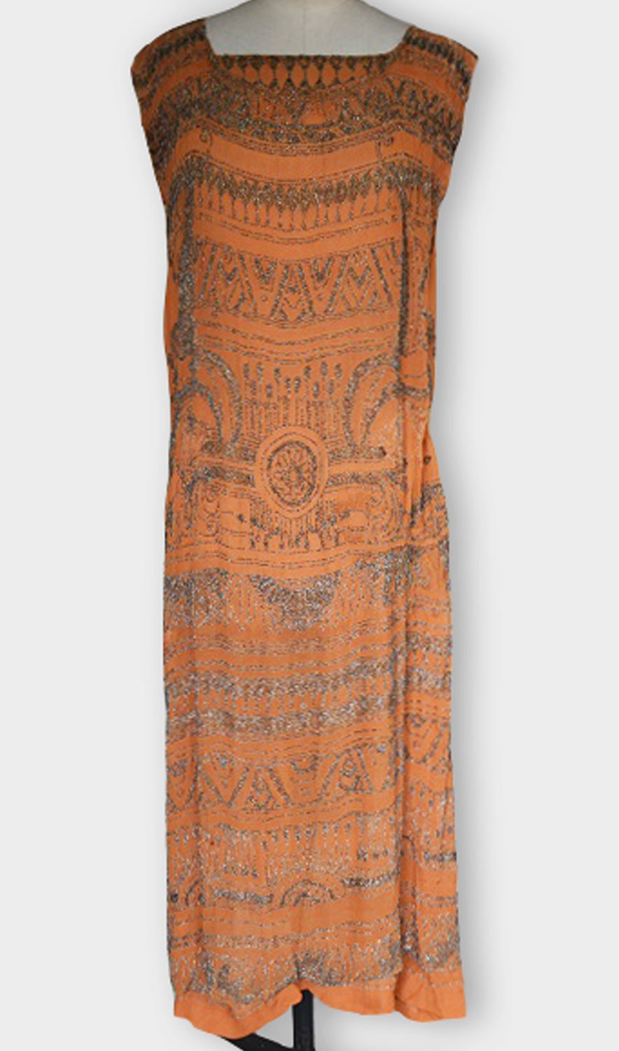 1920F – Robe – 76