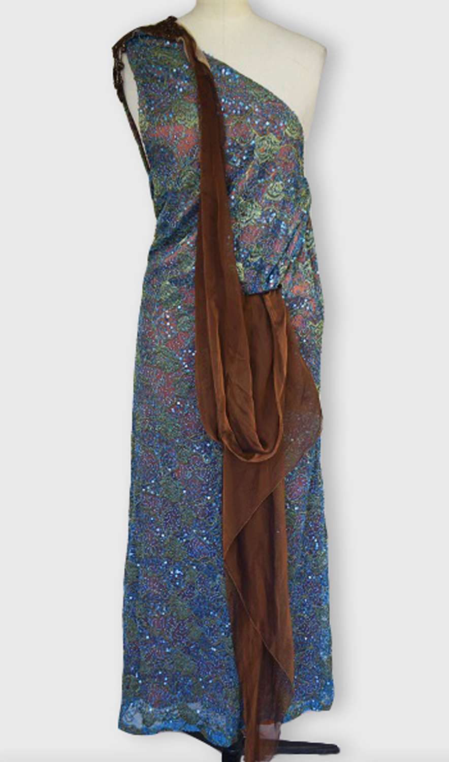 1920F – Robe – 80