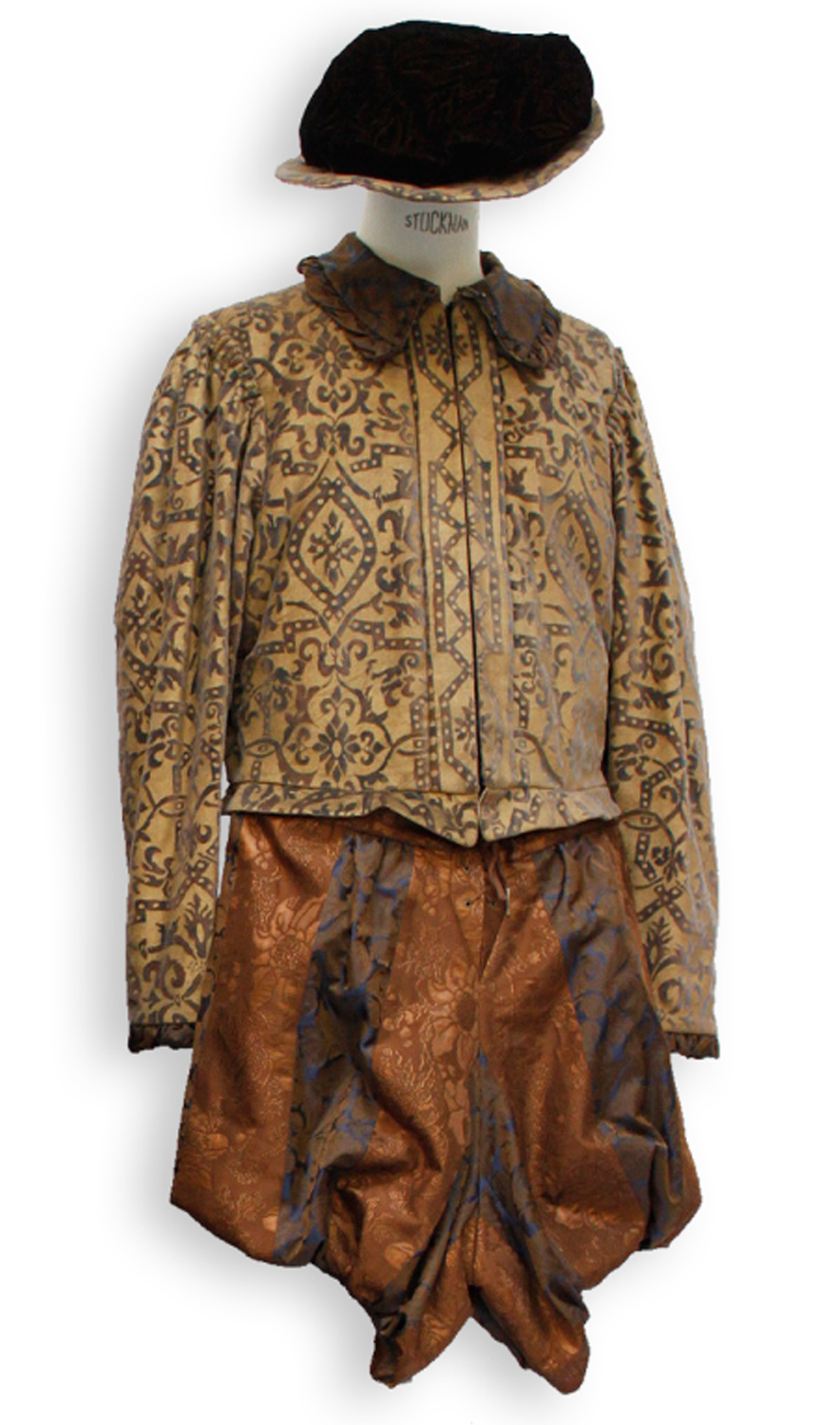 RENAISSANCEH – Costume – 02