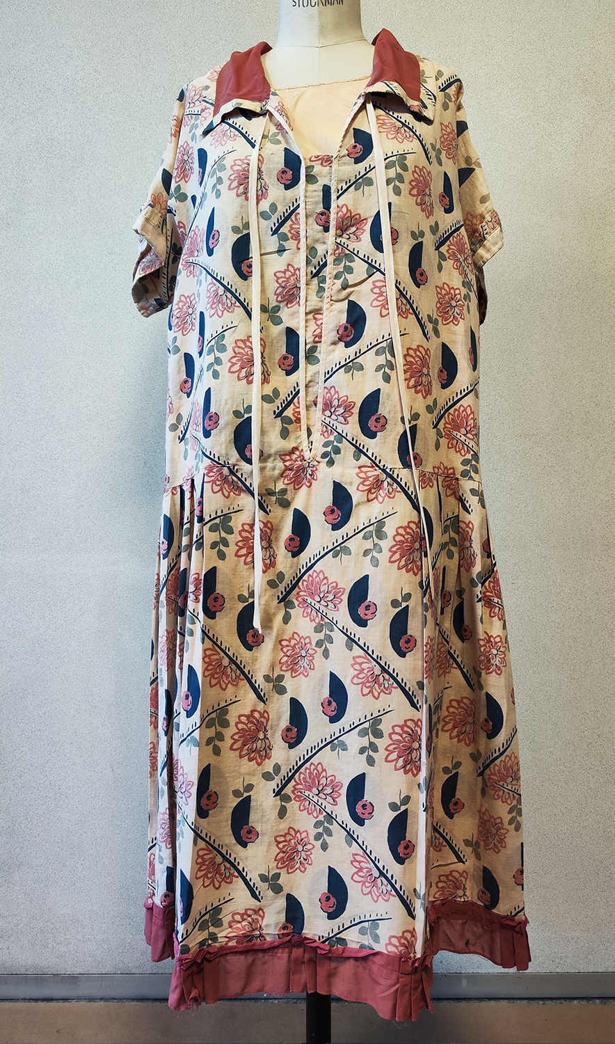 1920F – Robe – 1097