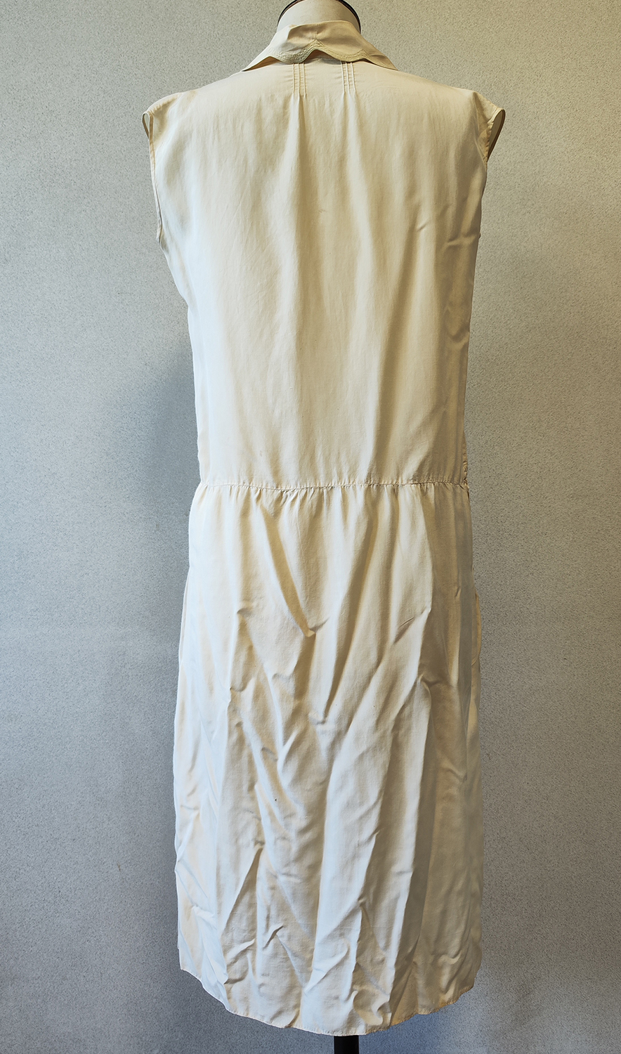 1920F – Robe – 1112 (2)