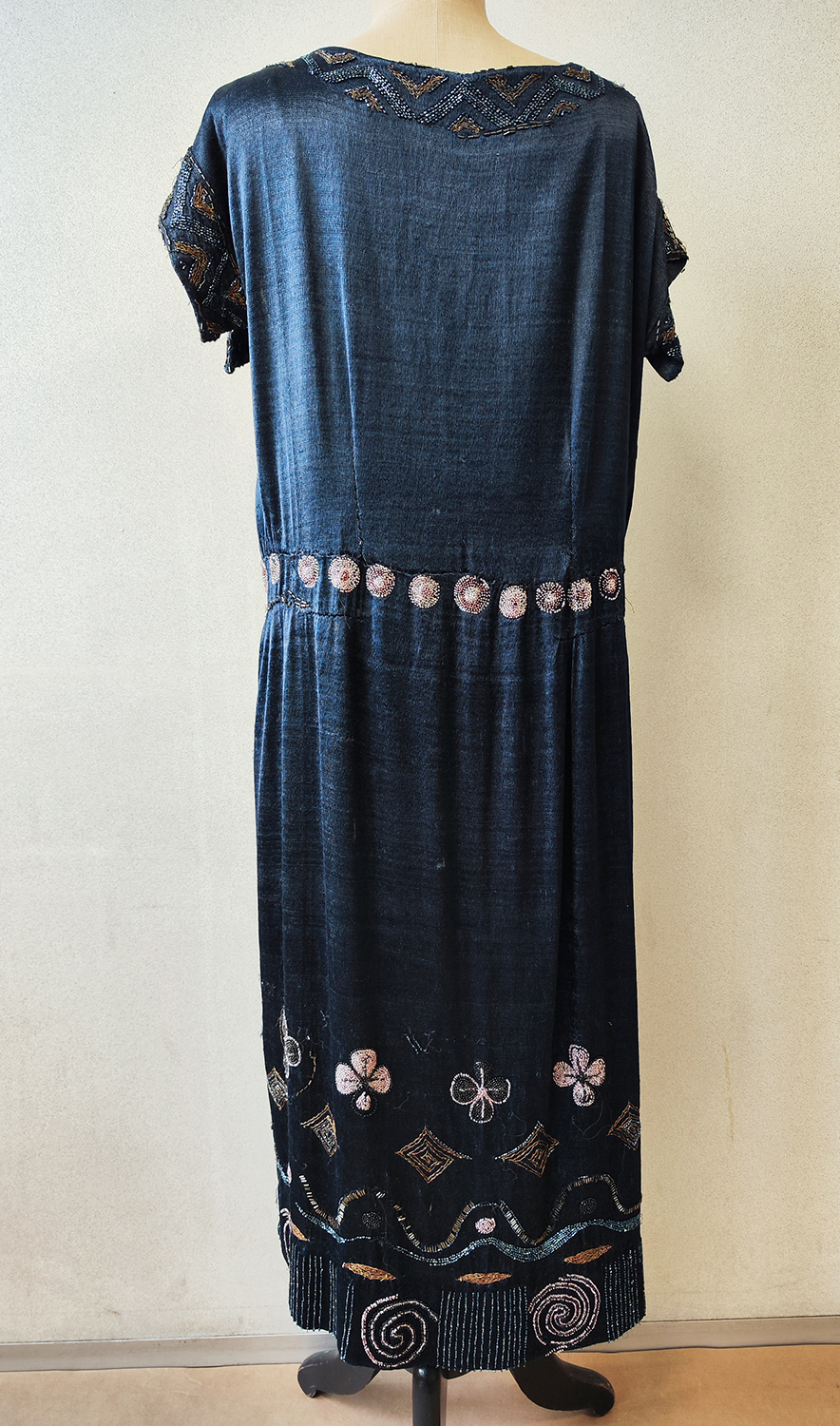 1920F – Robe – 1406 (2)