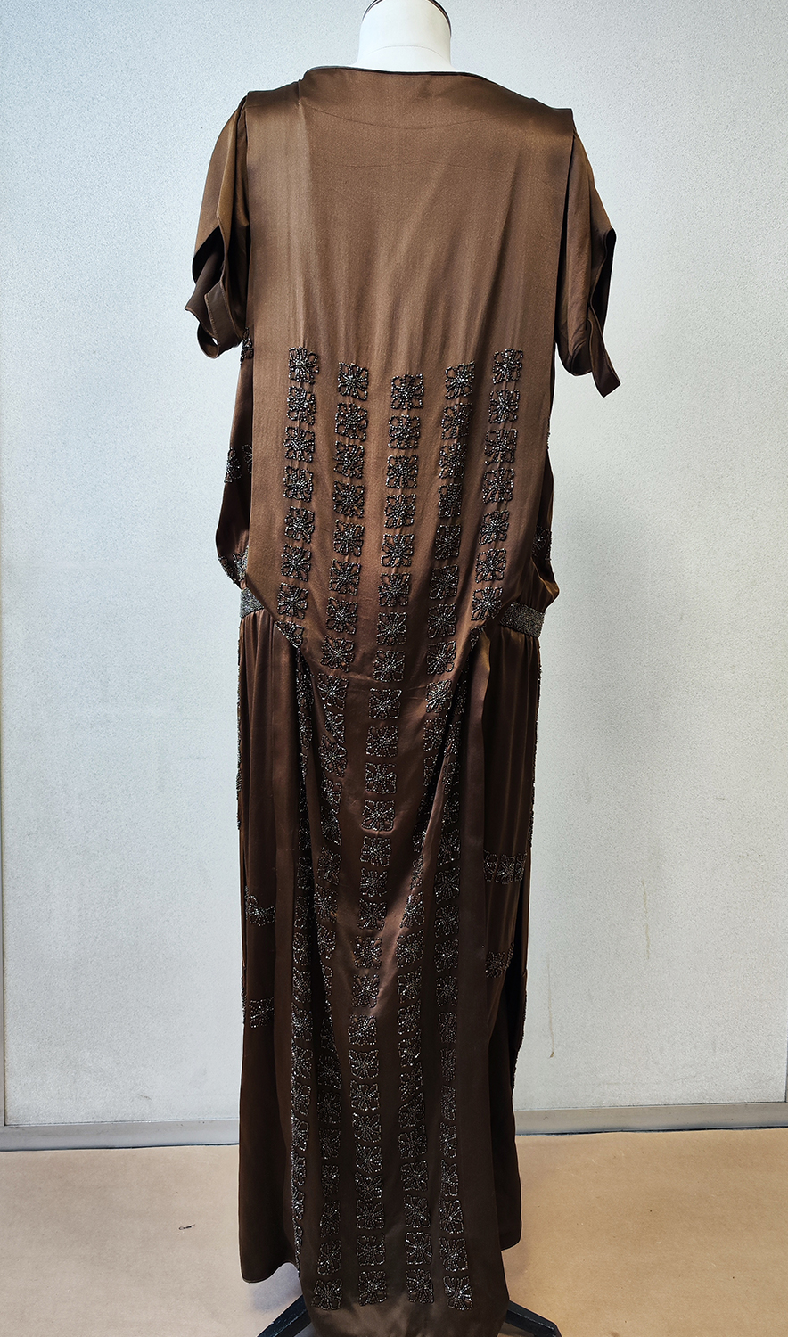 1920F – Robe – 1426 (2)