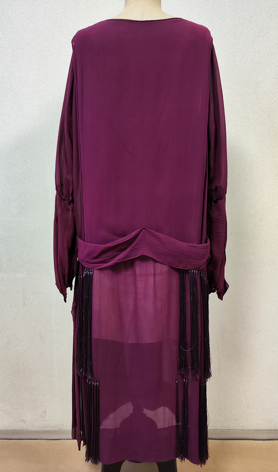 1920F – Robe – 1446 (2)