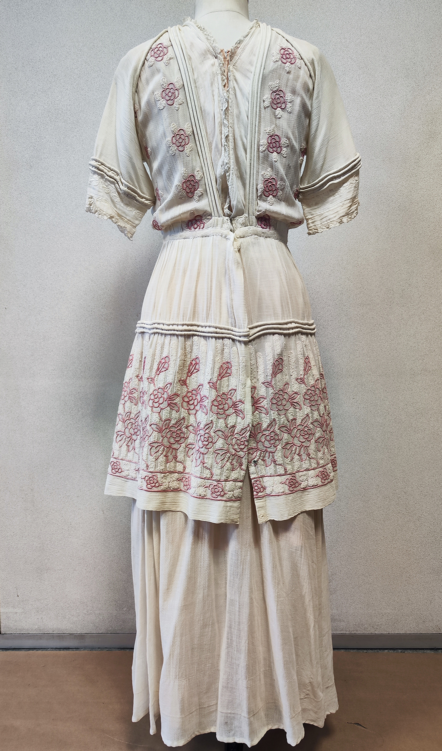 1920F – Robe – 1451 (2)