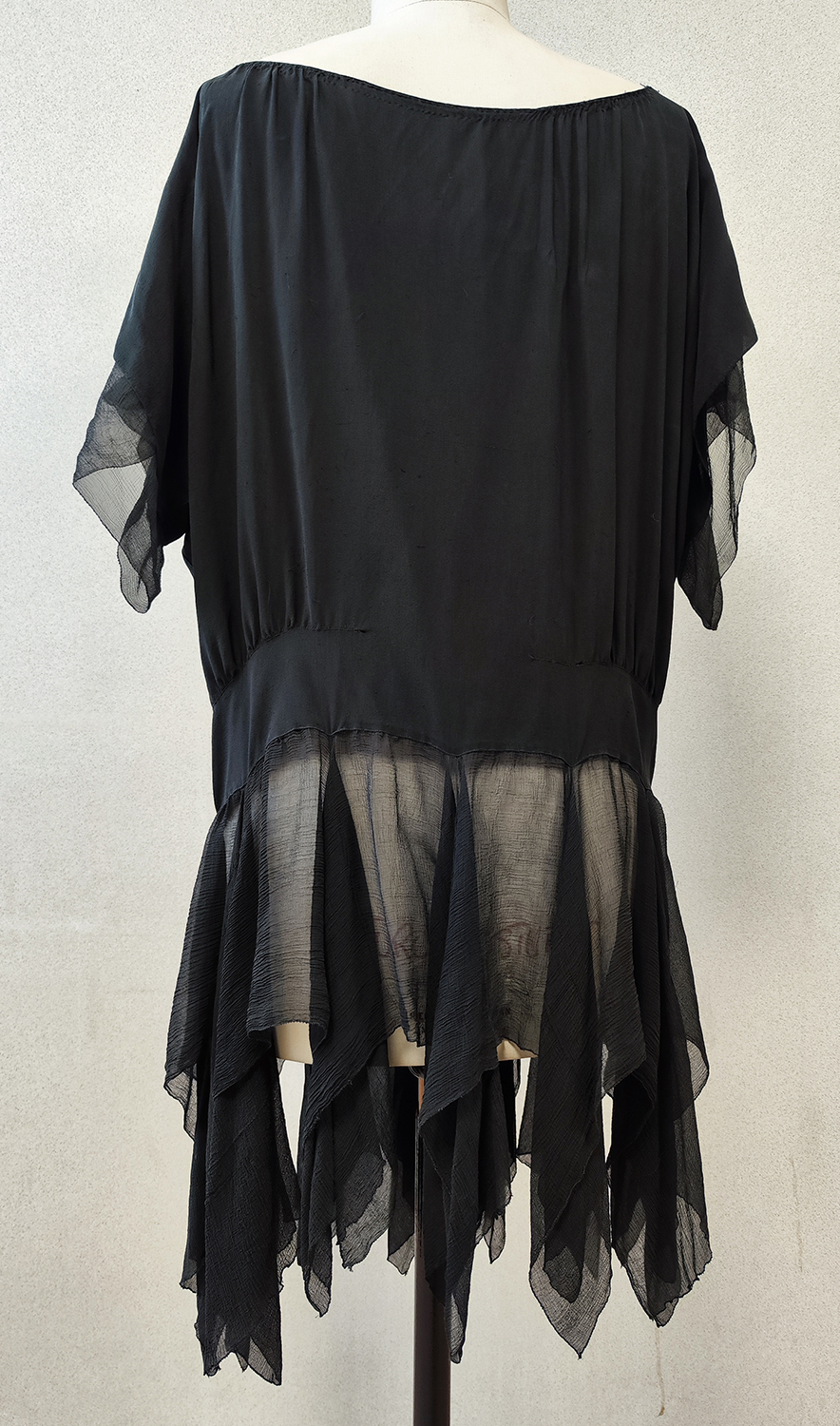 1920F – Robe – 1457 (2)