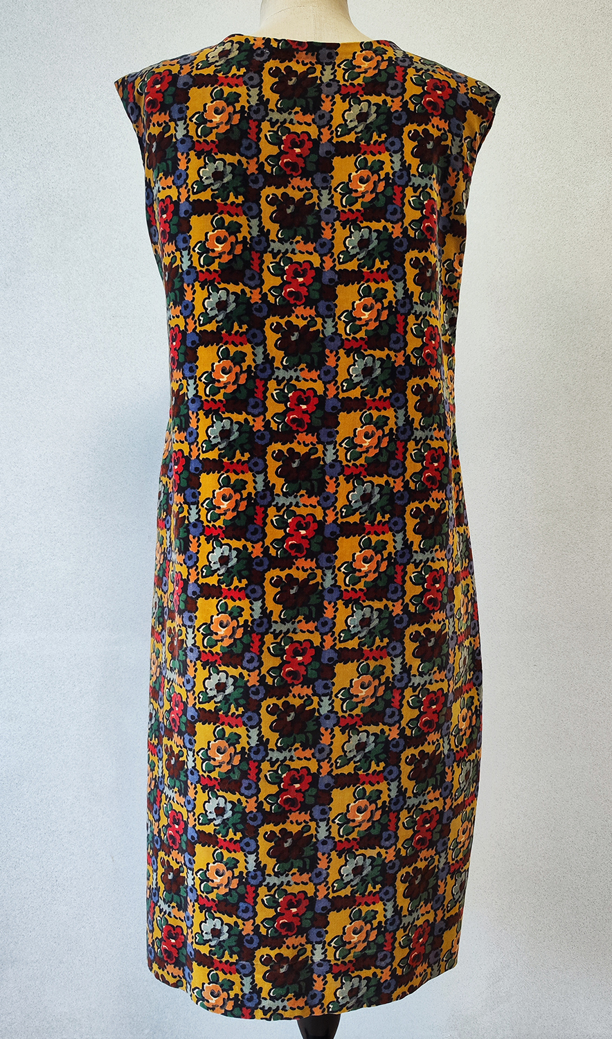 1920F – Robe – 1463 (2)