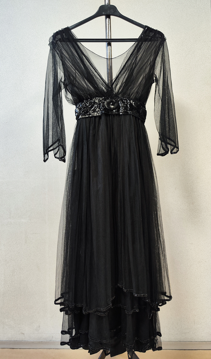 1920F – Robe – 1469