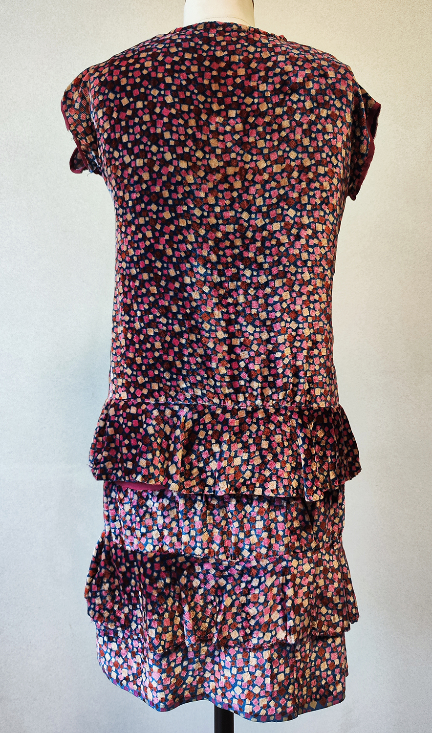 1920F – Robe – 1486 (2)
