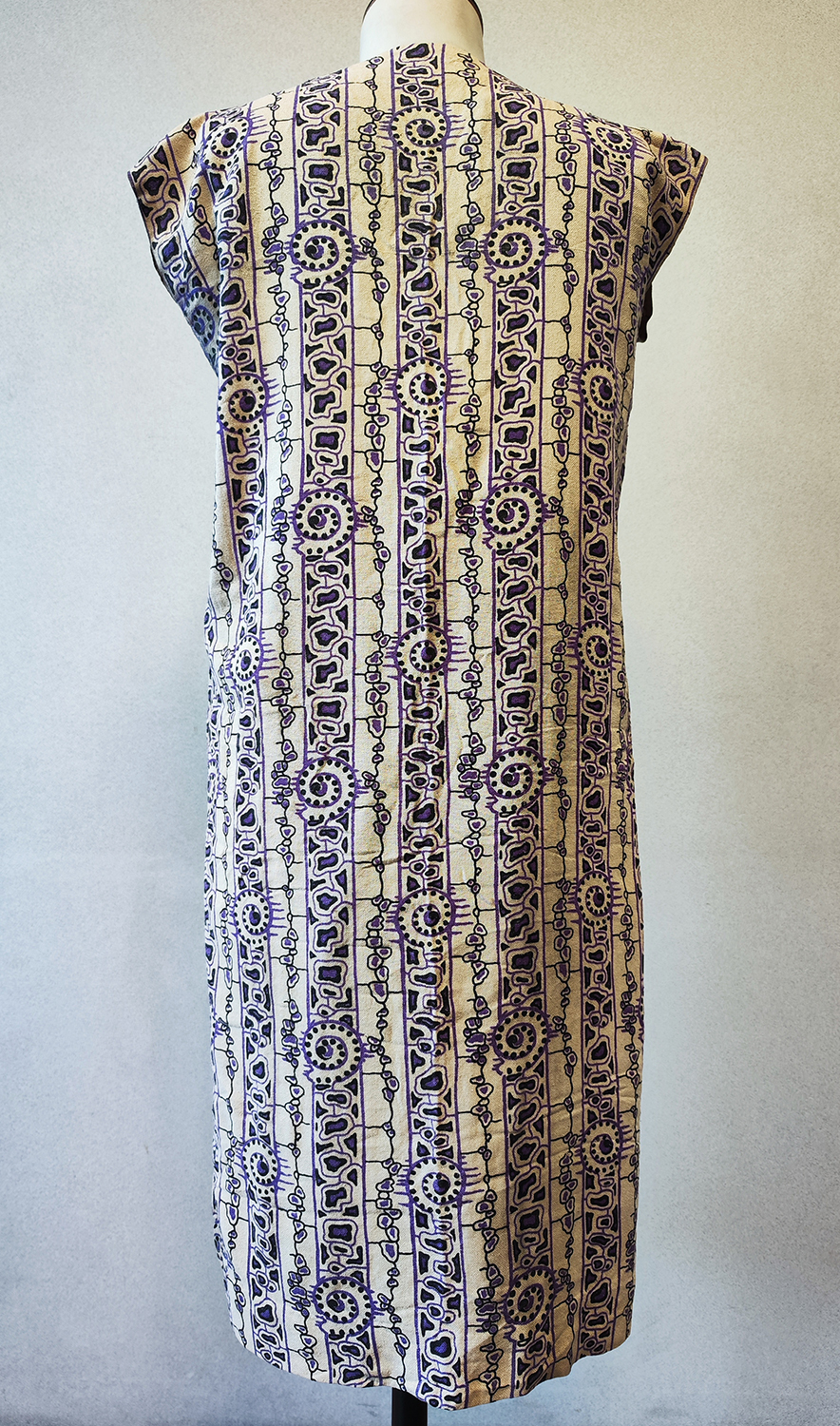 1920F – Robe – 1490 (2)
