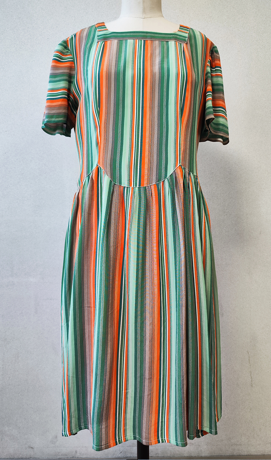 1920F – Robe – 1491