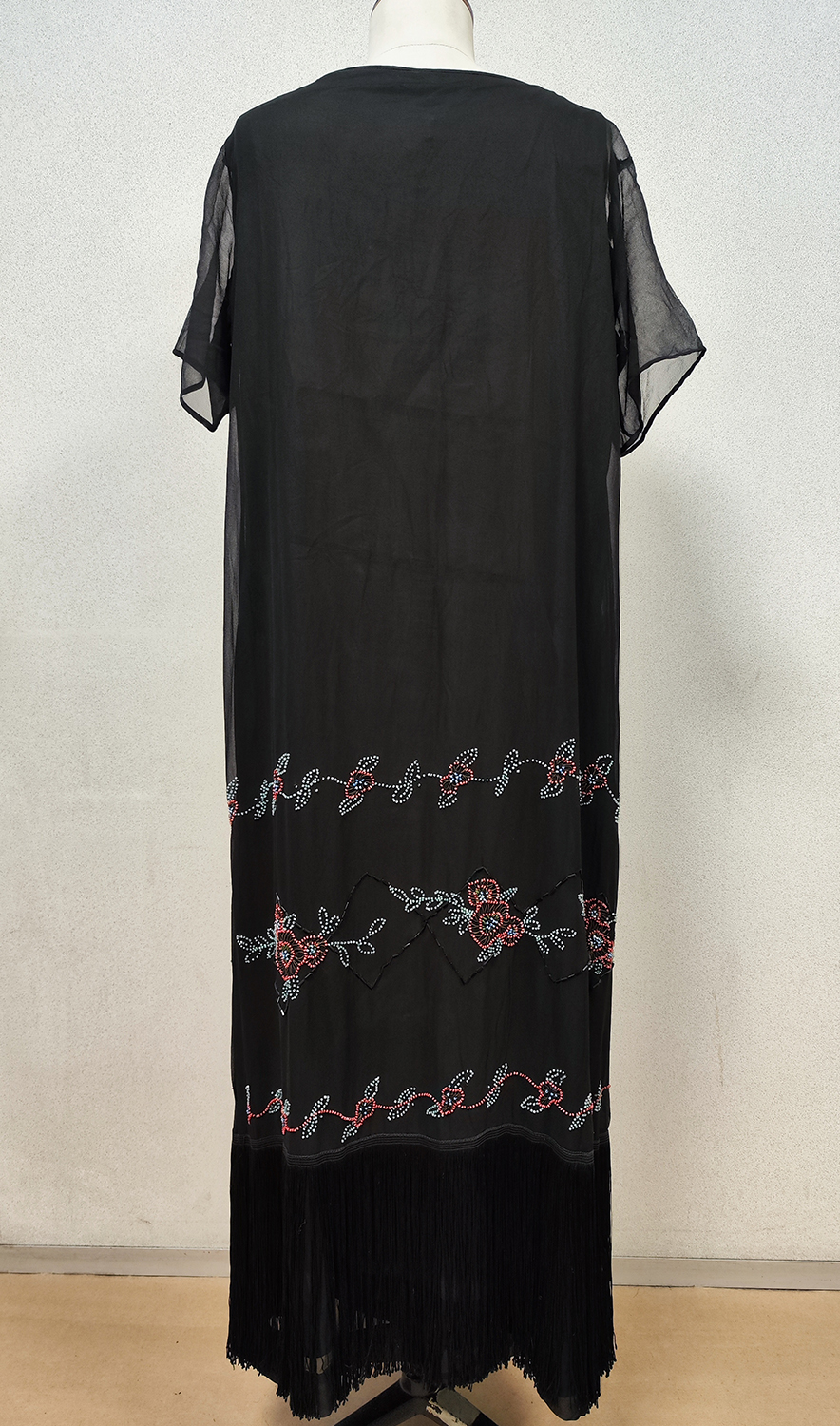1920F – Robe – 1497 (2)