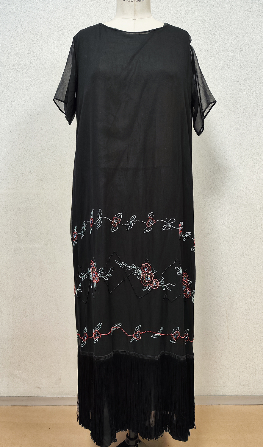 1920F – Robe – 1497