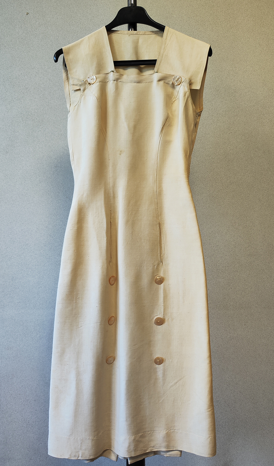 1920F – Robe – 1503