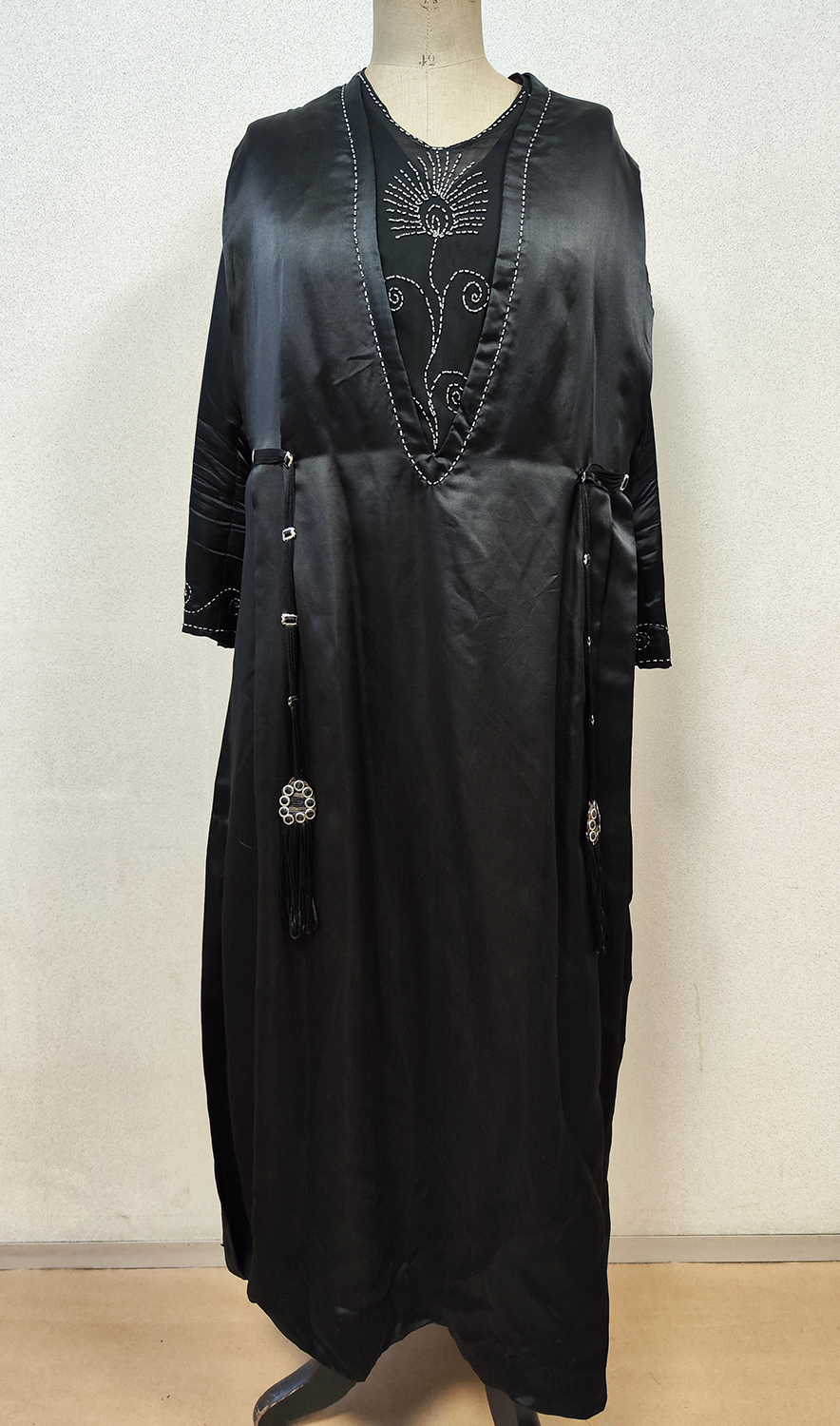 1920F – Robe – 249