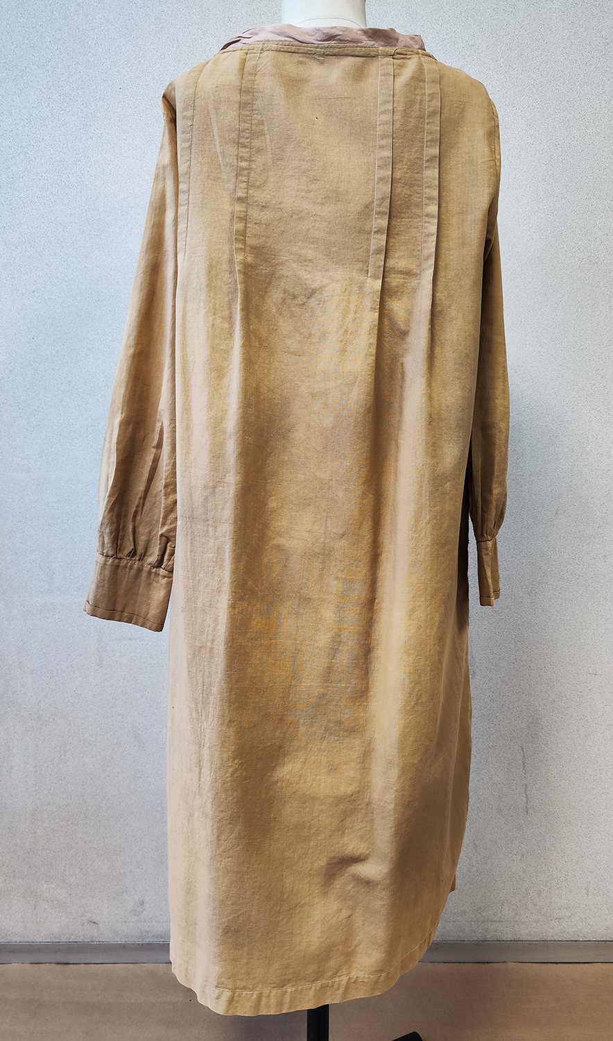 1920F – Robe – 250 (2)