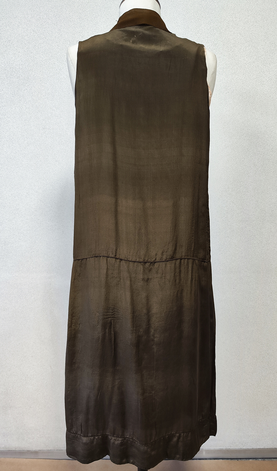 1920F – Robe – 309 (2)