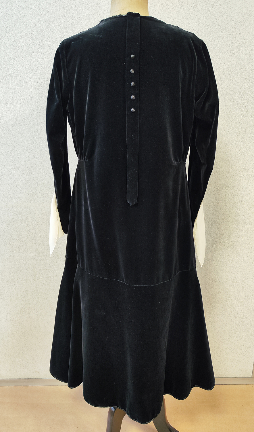 1920F – Robe – 314 (2)