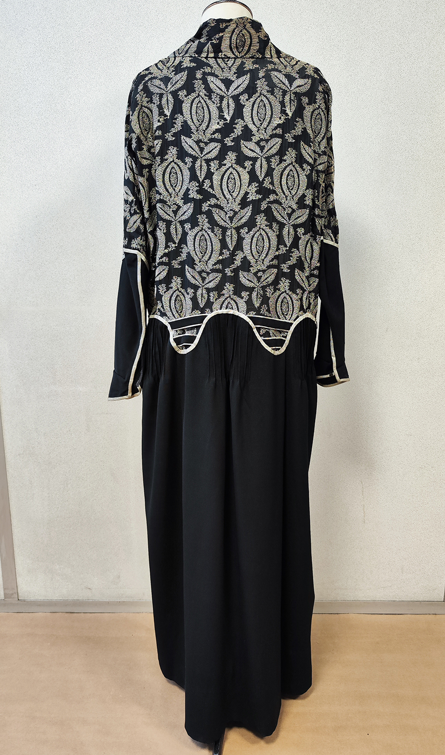 1920F – Robe – 316 (2)