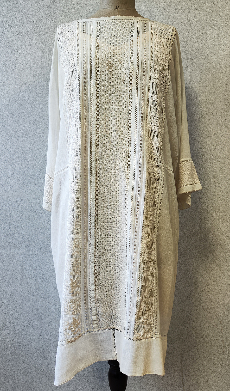 1920F – Robe – 328