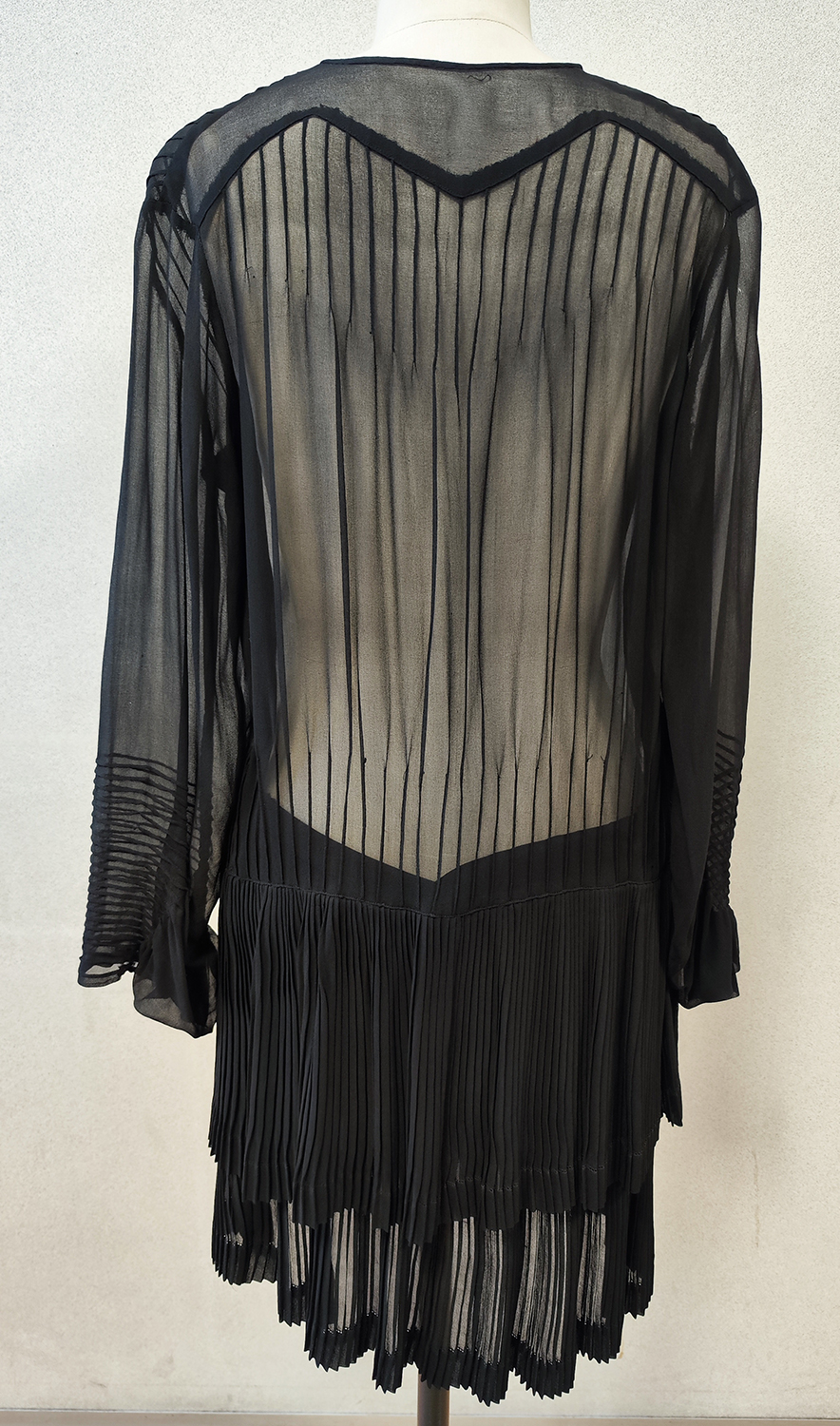 1920F – Robe – 395 (2)