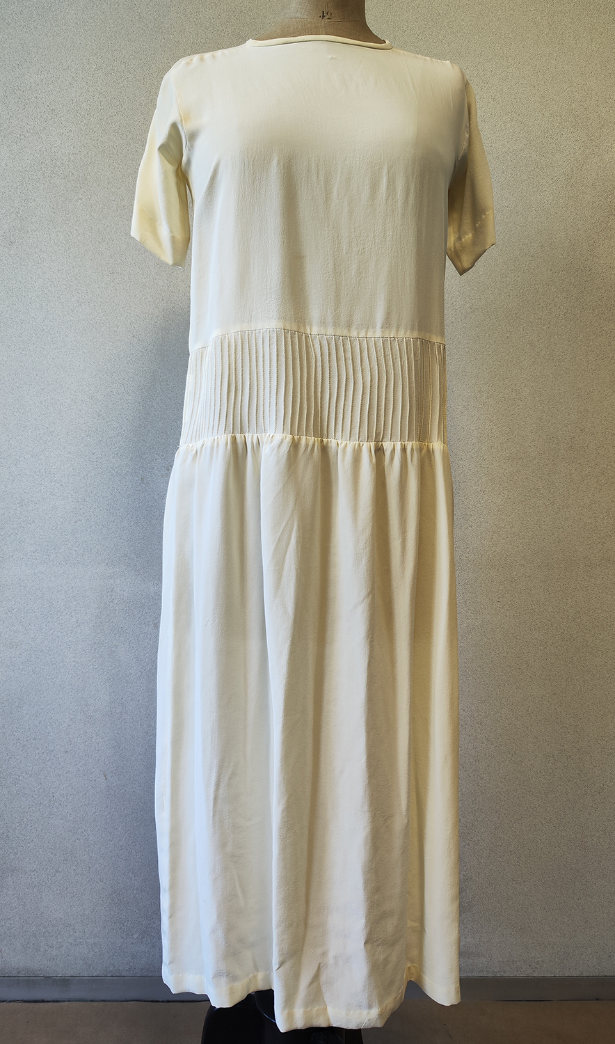 1920F – Robe – 446