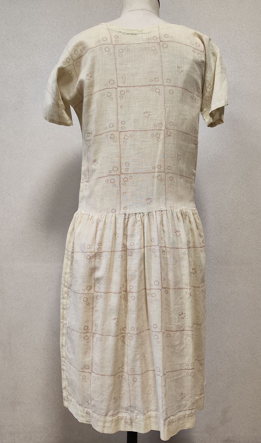 1920F – Robe – 453 (2)