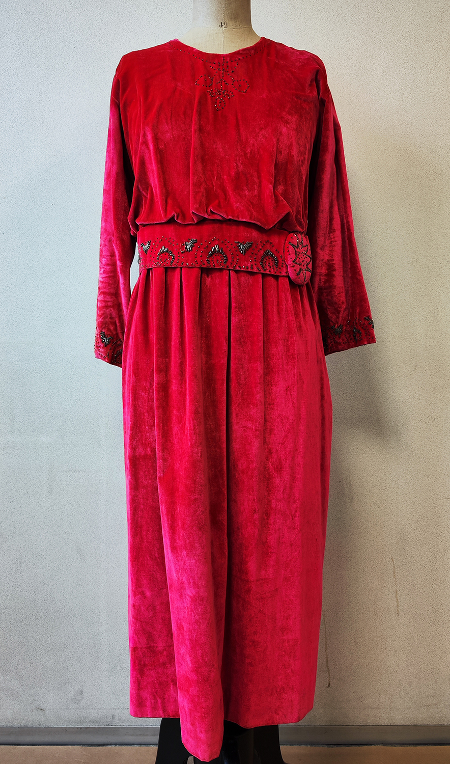 1920F – Robe – 613
