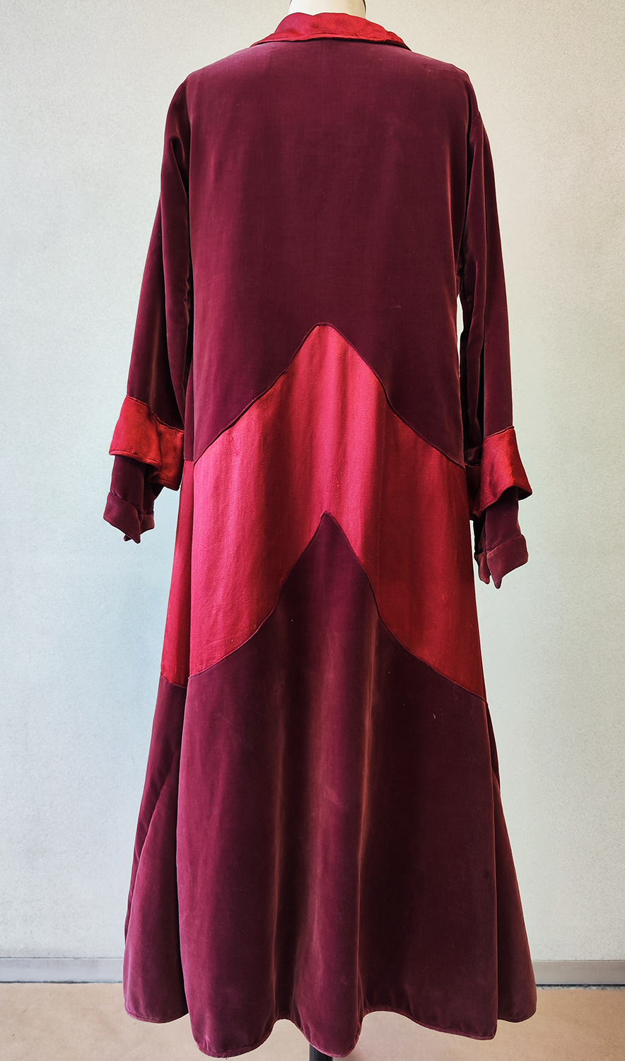 1920F – Robe – 782 (2)