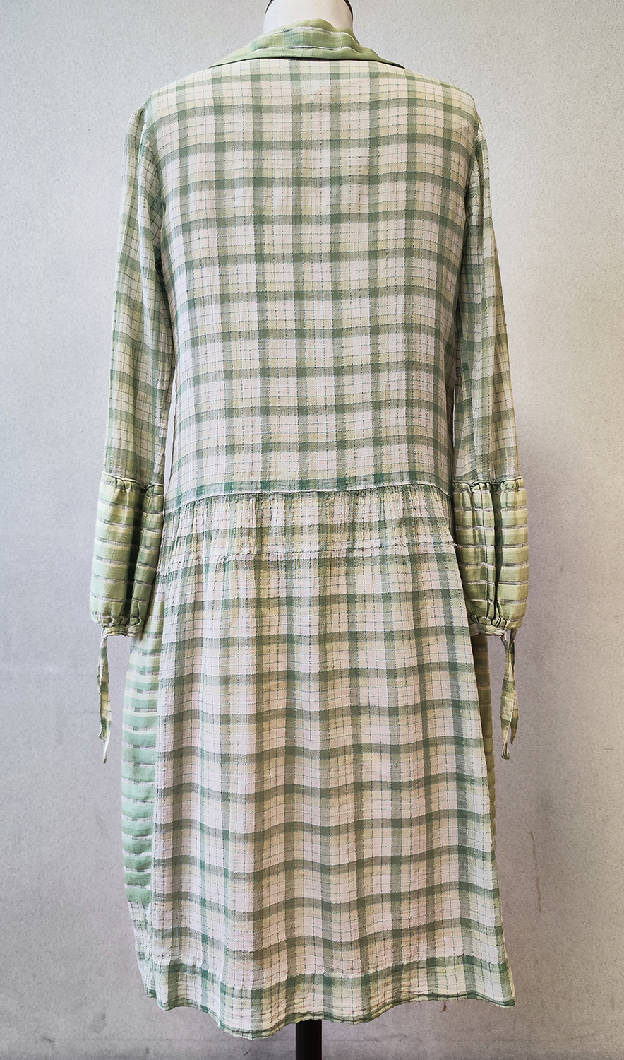 1920F – Robe – 793 (2)