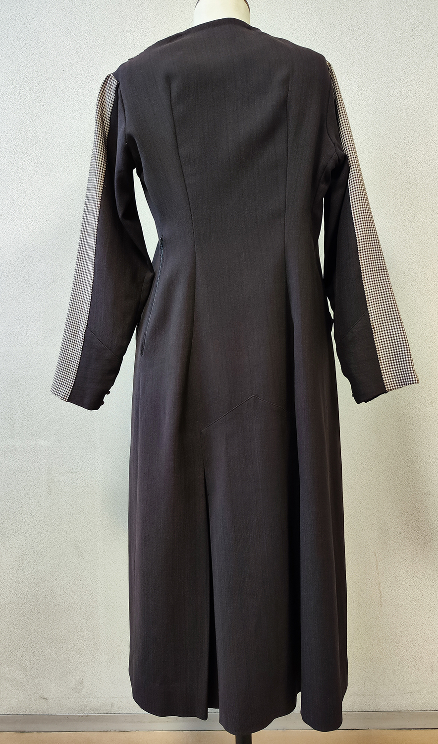 1920F – Robe – 805 (2)