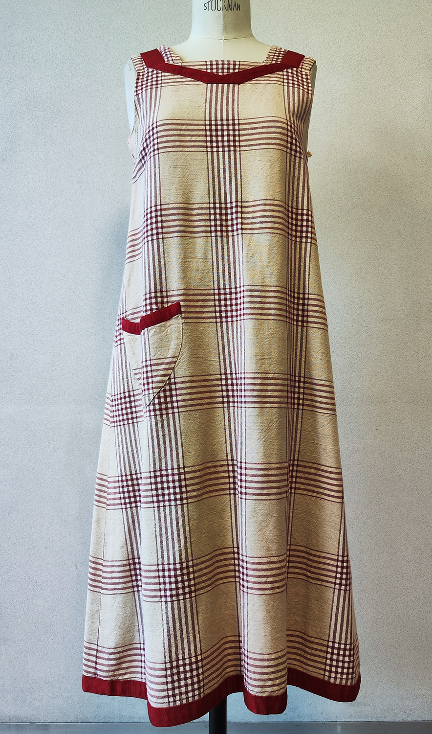 1920F – Robe tablier – 01